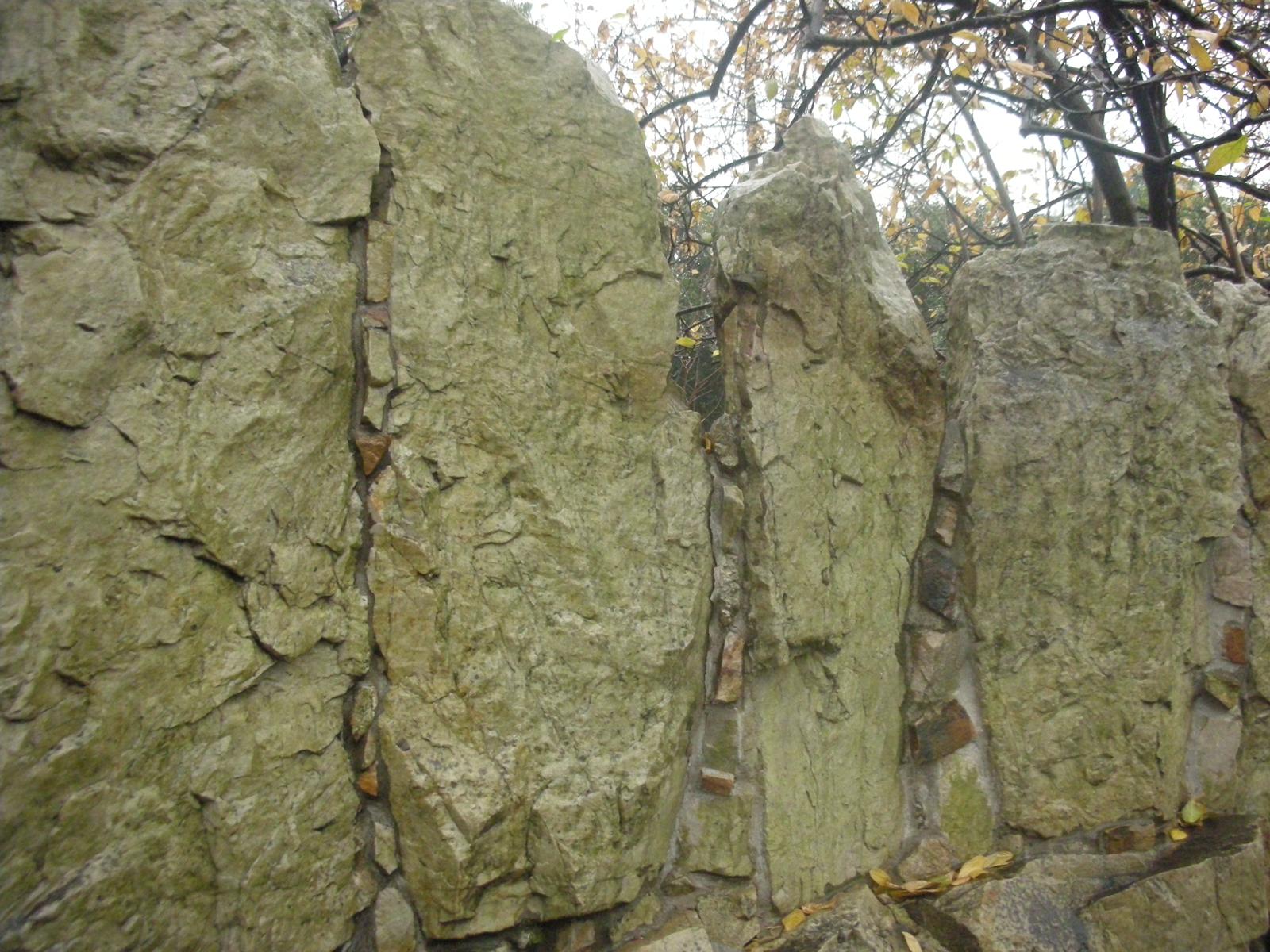 2000年ほど前は錫（スズ）の産地だったが、今は錫がない無錫(その4..西施を見出した范ﾚｲにちなんで作られたﾚｲ園)